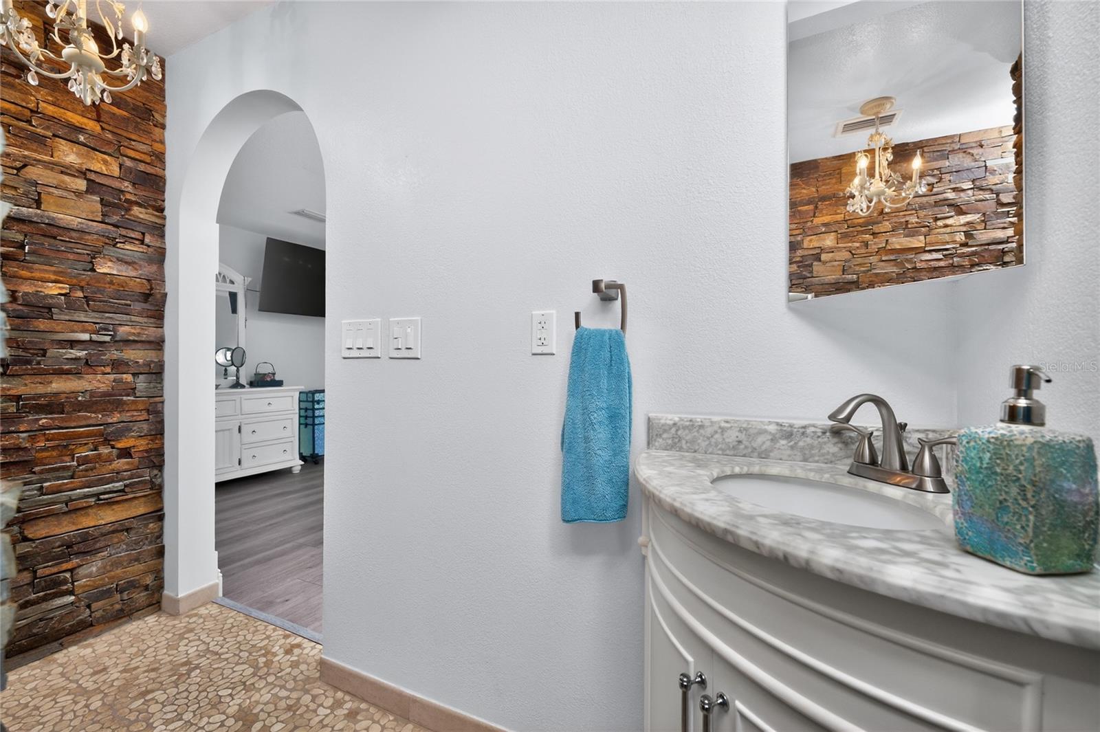 PUNTA GORDA ISLES SEC 05 - Residential