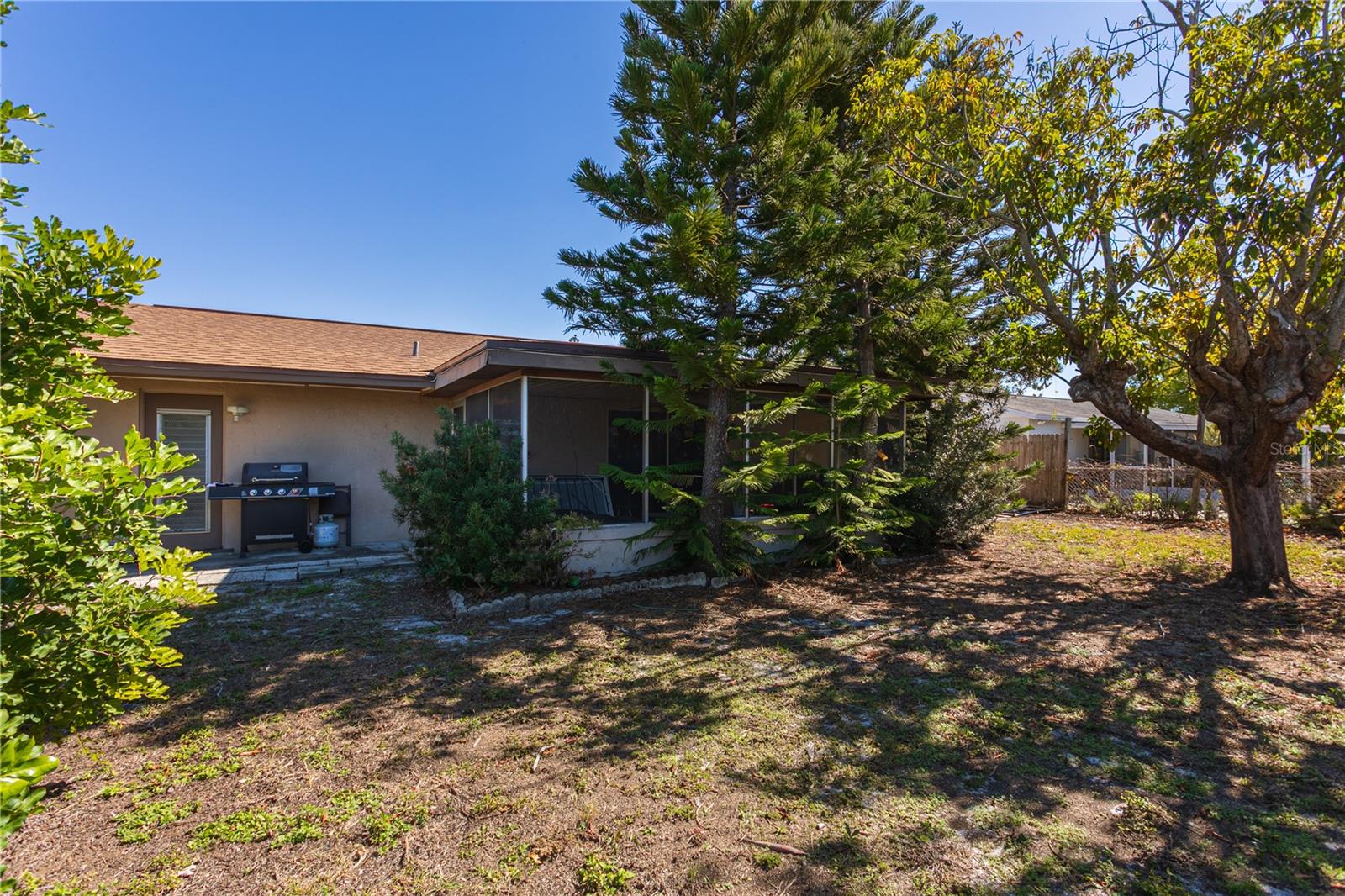 SANDPOINTE 1ST ADD - Residential