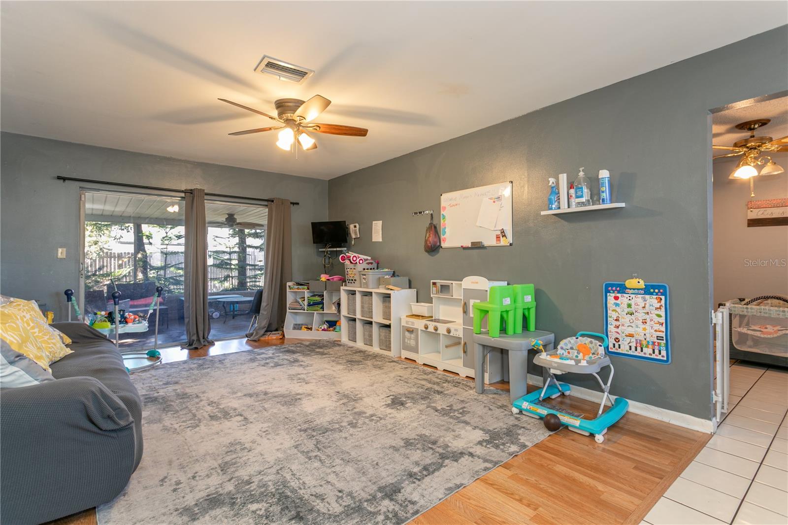 SANDPOINTE 1ST ADD - Residential