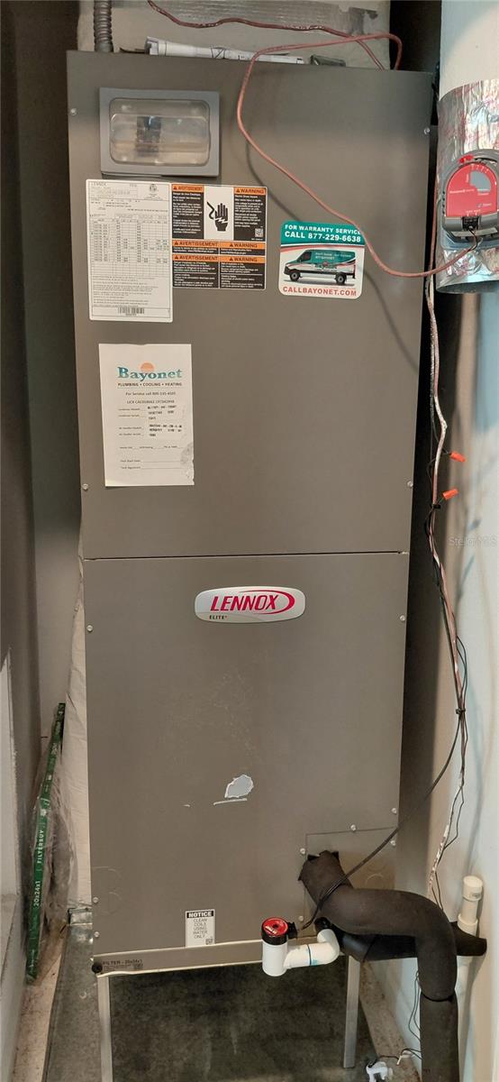 CLINTON CORNER - Residential