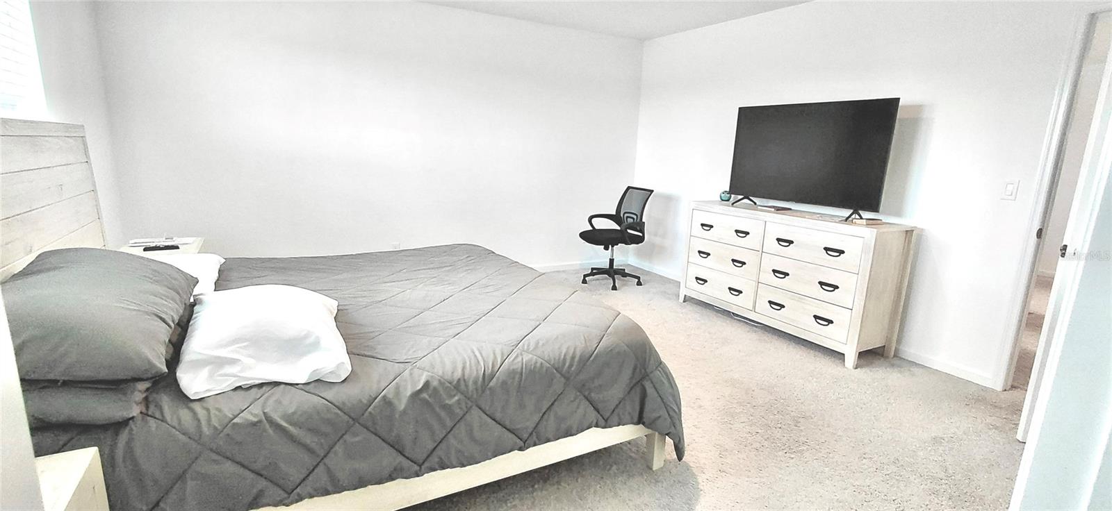 CLINTON CORNER - Residential