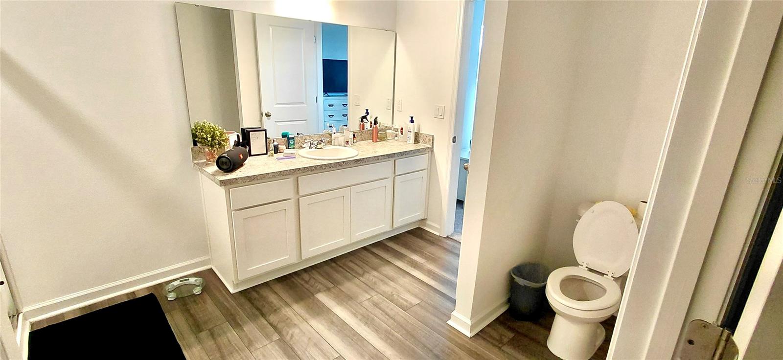 CLINTON CORNER - Residential