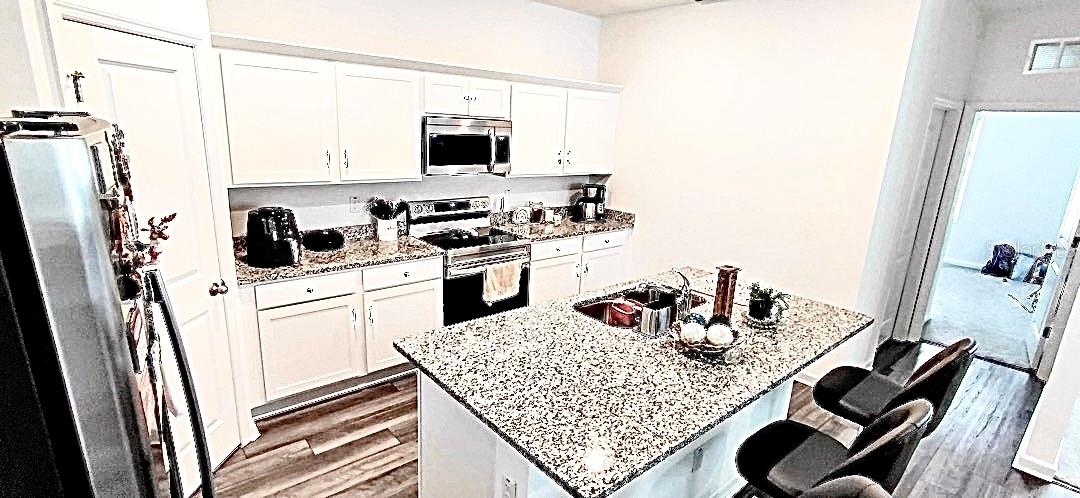 CLINTON CORNER - Residential