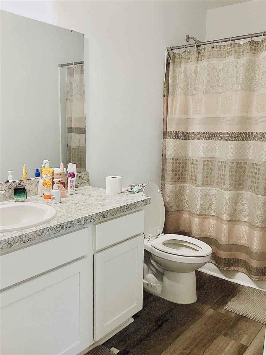 CLINTON CORNER - Residential