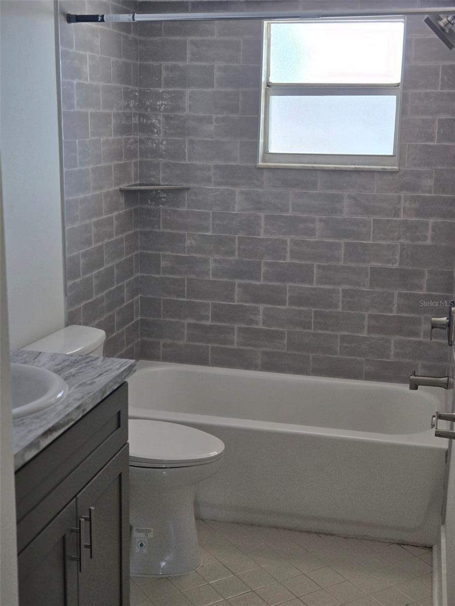 HARBOR VILLAS CONDO PH 03 - Residential