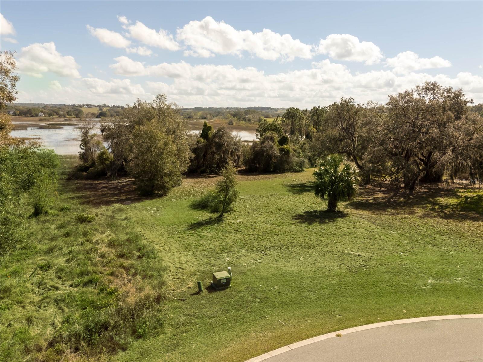 476 LONG AND WINDING RD