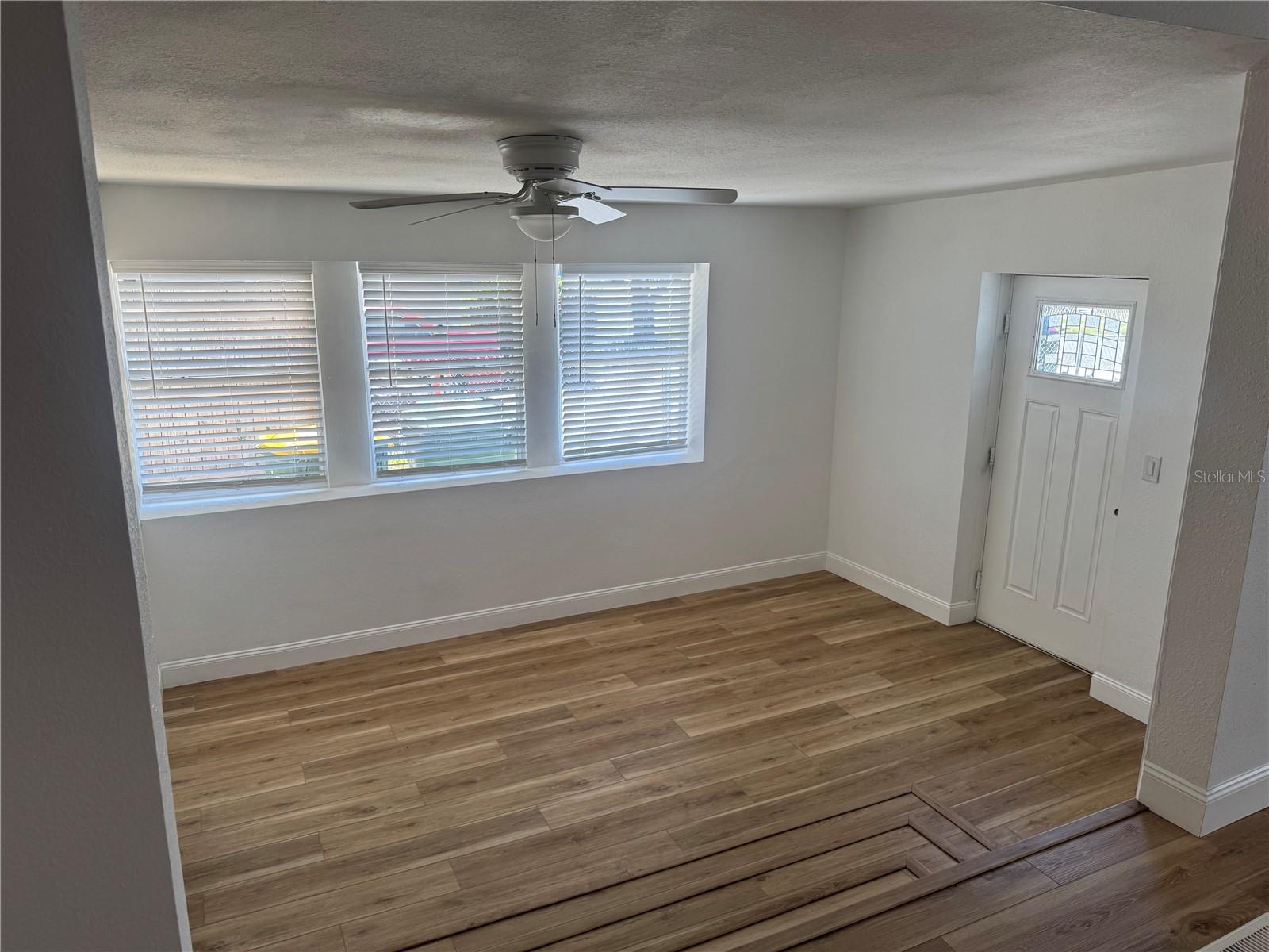 VALENCIA TERRACE REV - Residential Lease
