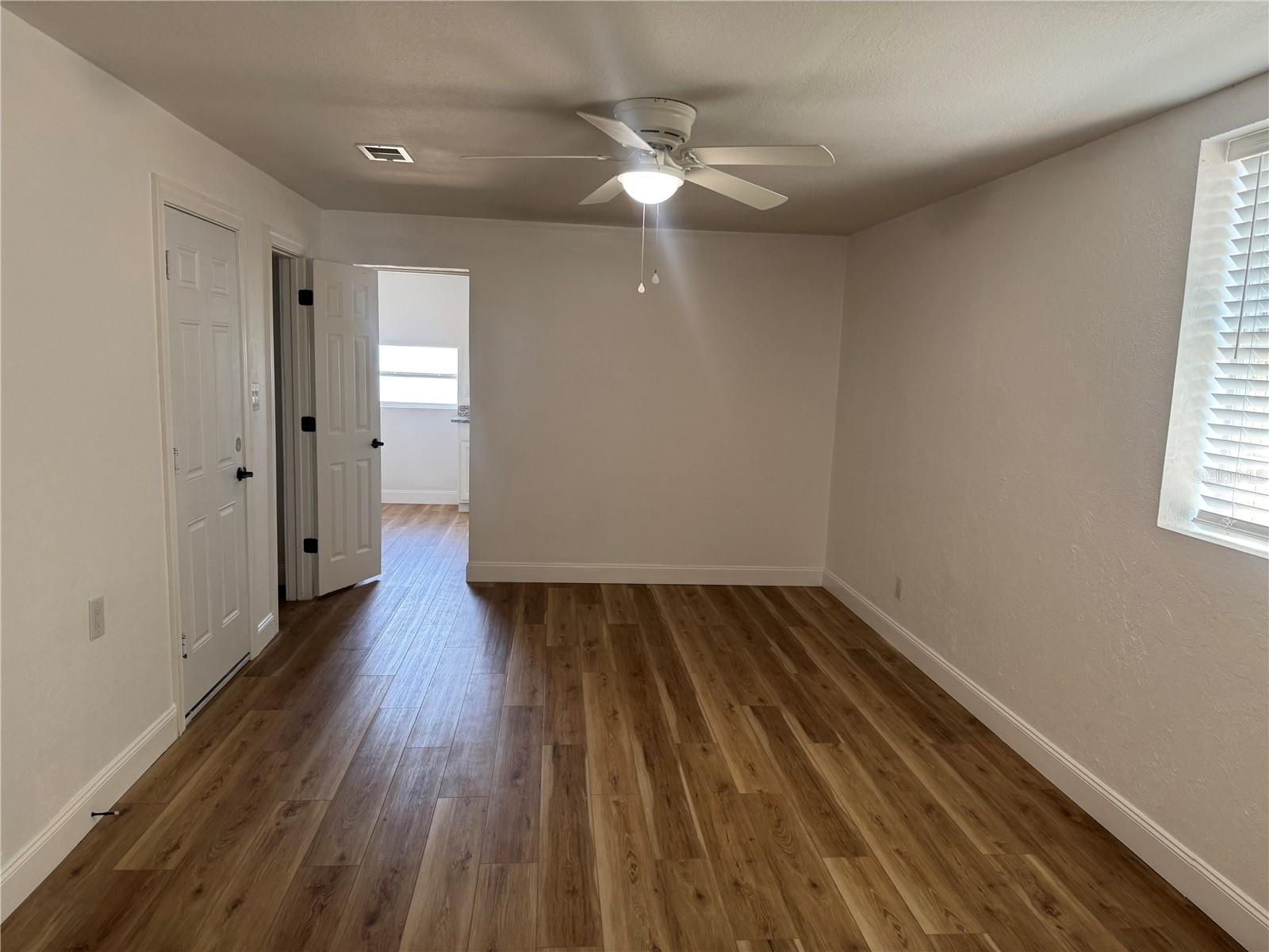 VALENCIA TERRACE REV - Residential Lease