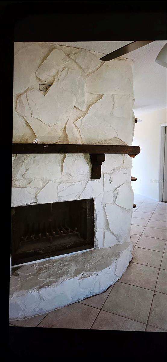 SOUTH VENICE - Residential