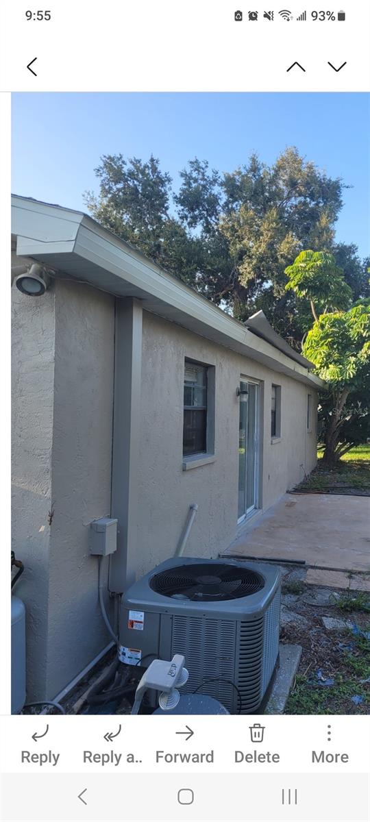 SOUTH VENICE - Residential