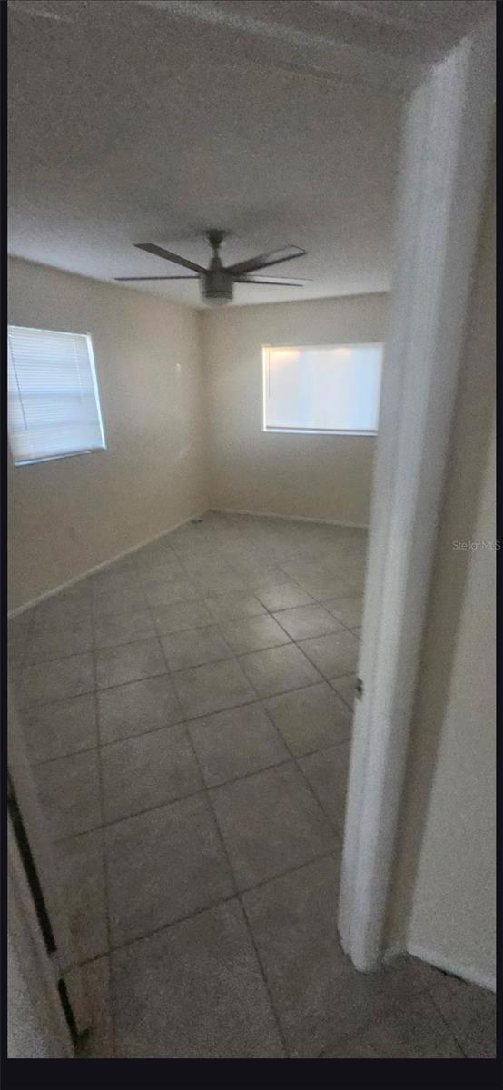 SOUTH VENICE - Residential