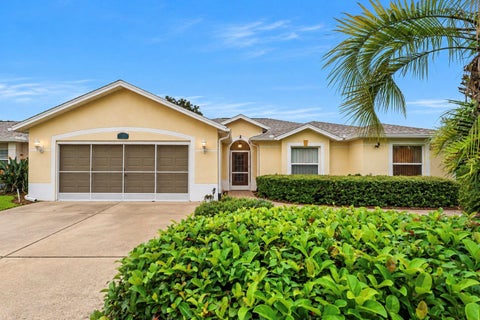Photo of 10628 Collar Drive, San Antonio, FL 33576 (MLS # TB8557218)