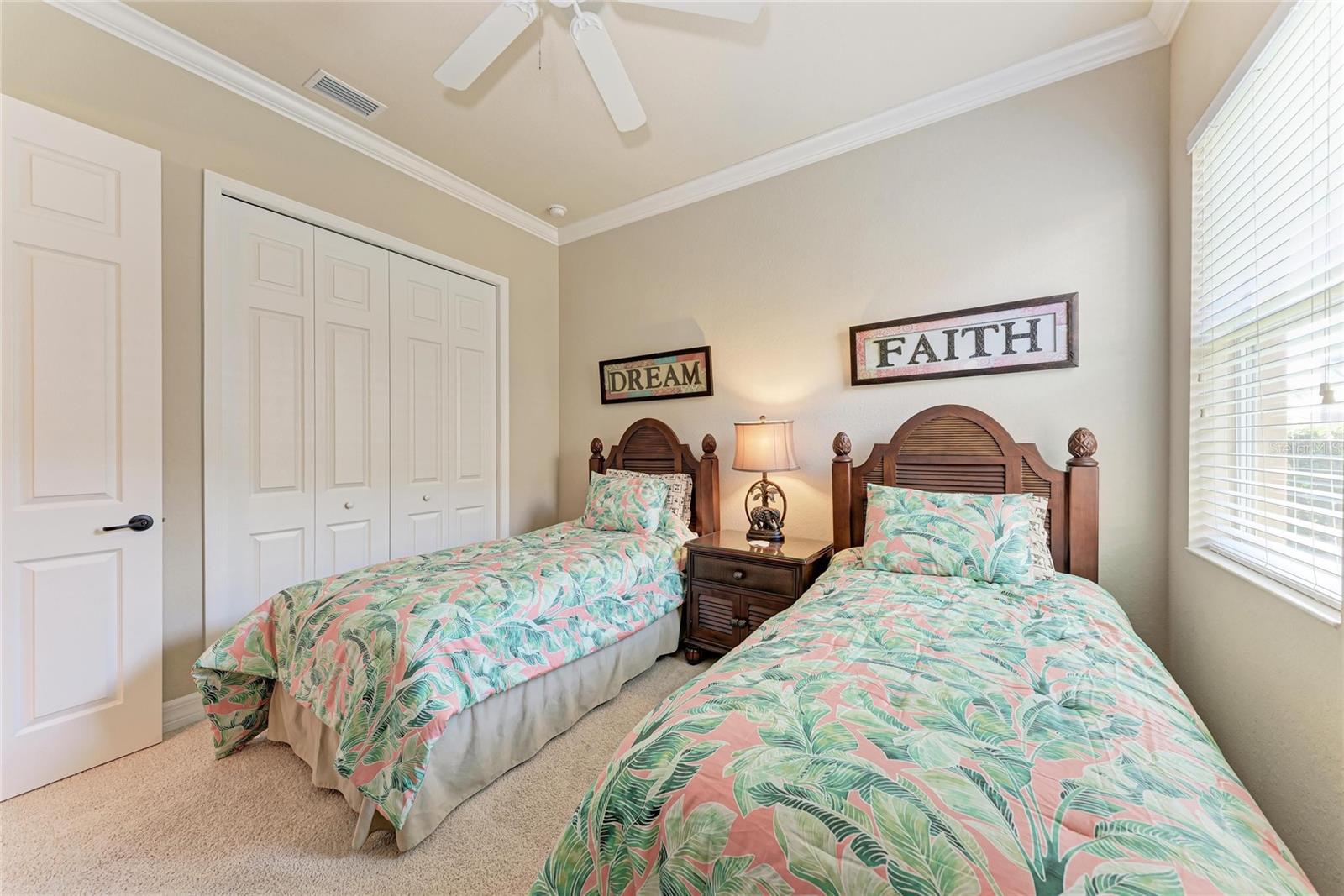 RIVER STRAND - Residential