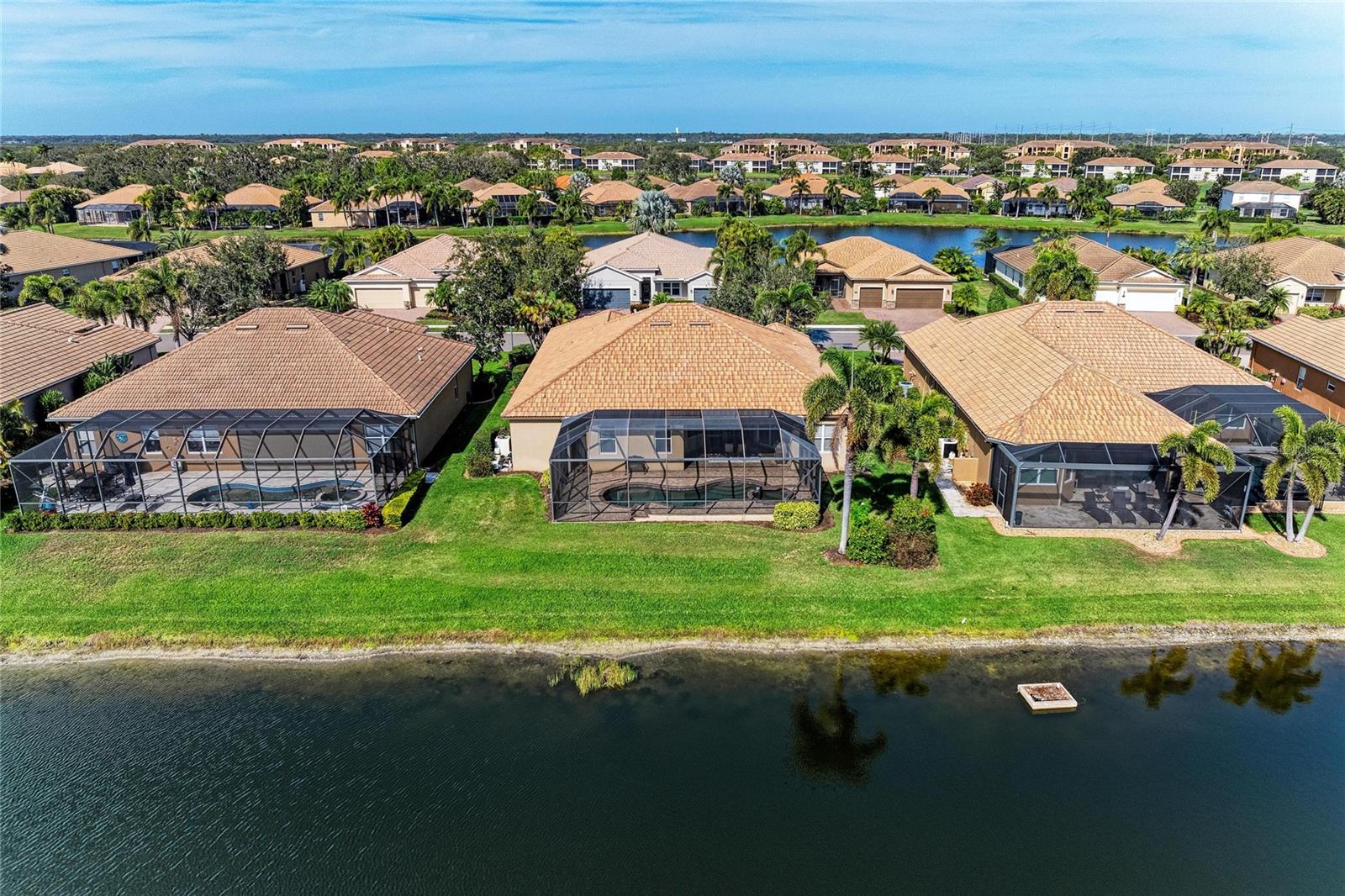 RIVER STRAND - Residential