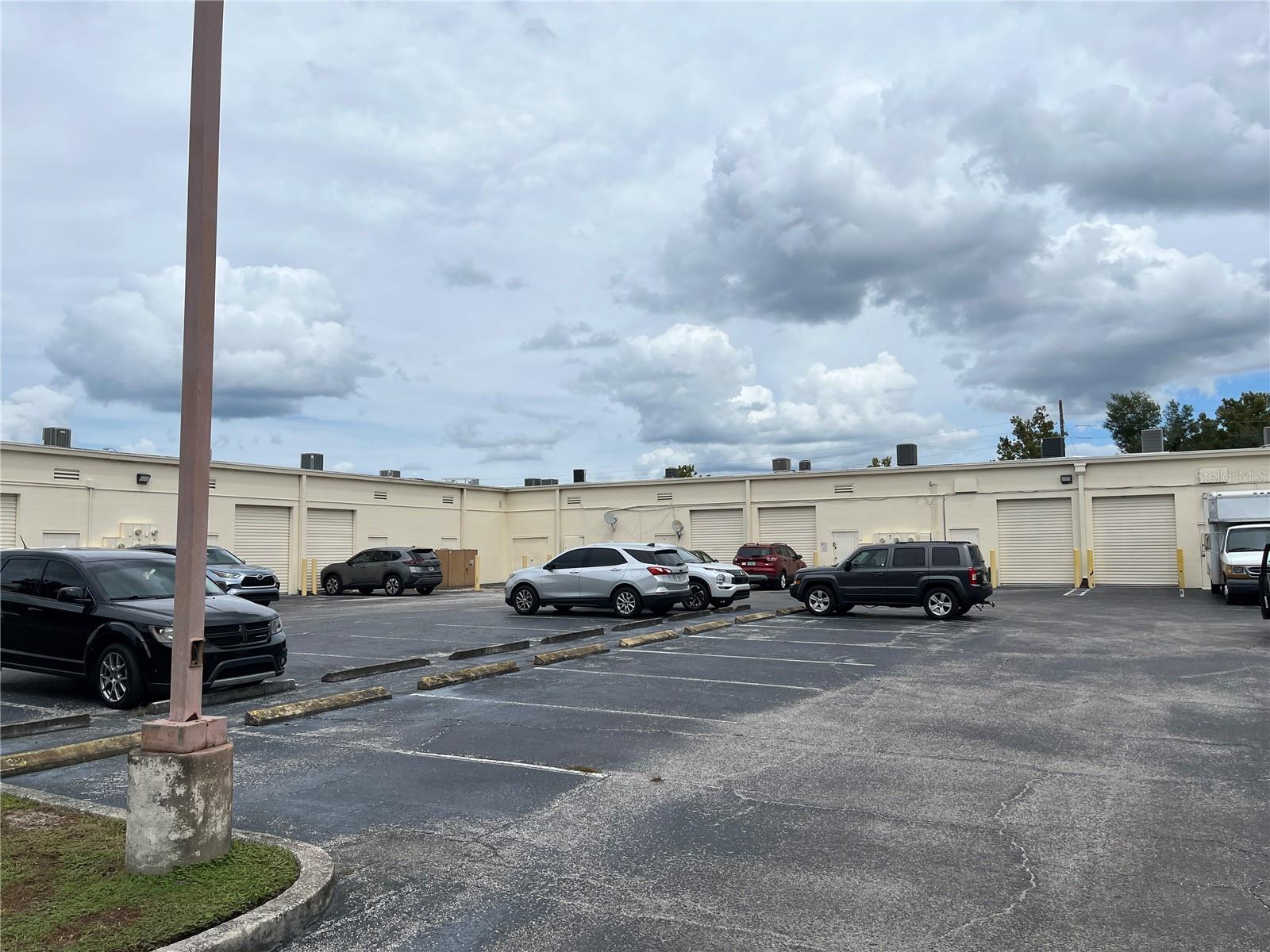 WEKIVA EXECUTIVE CENTRE CONDO - Commercial Sale