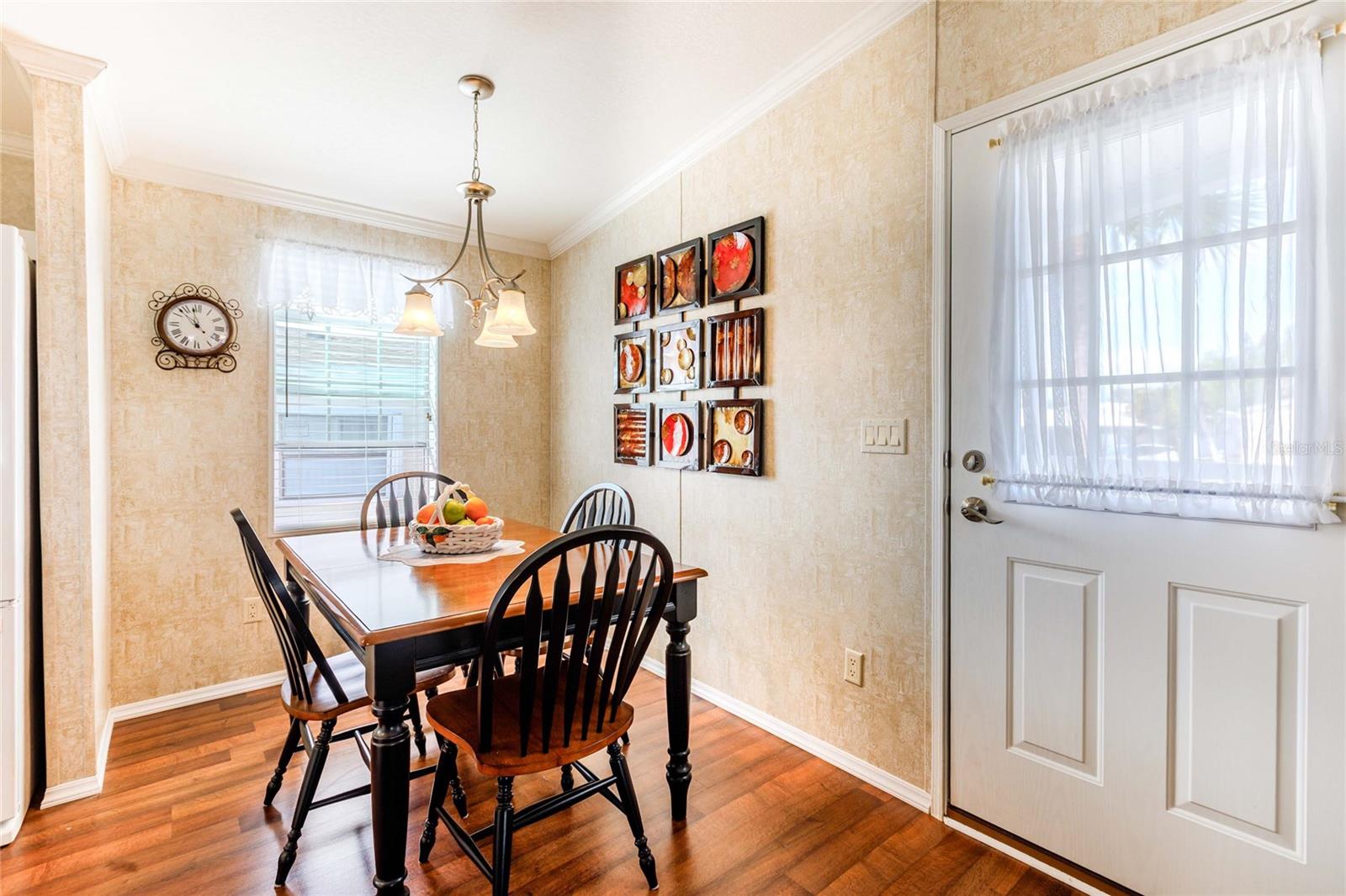 MAPLE LEAF ESTATES - Residential