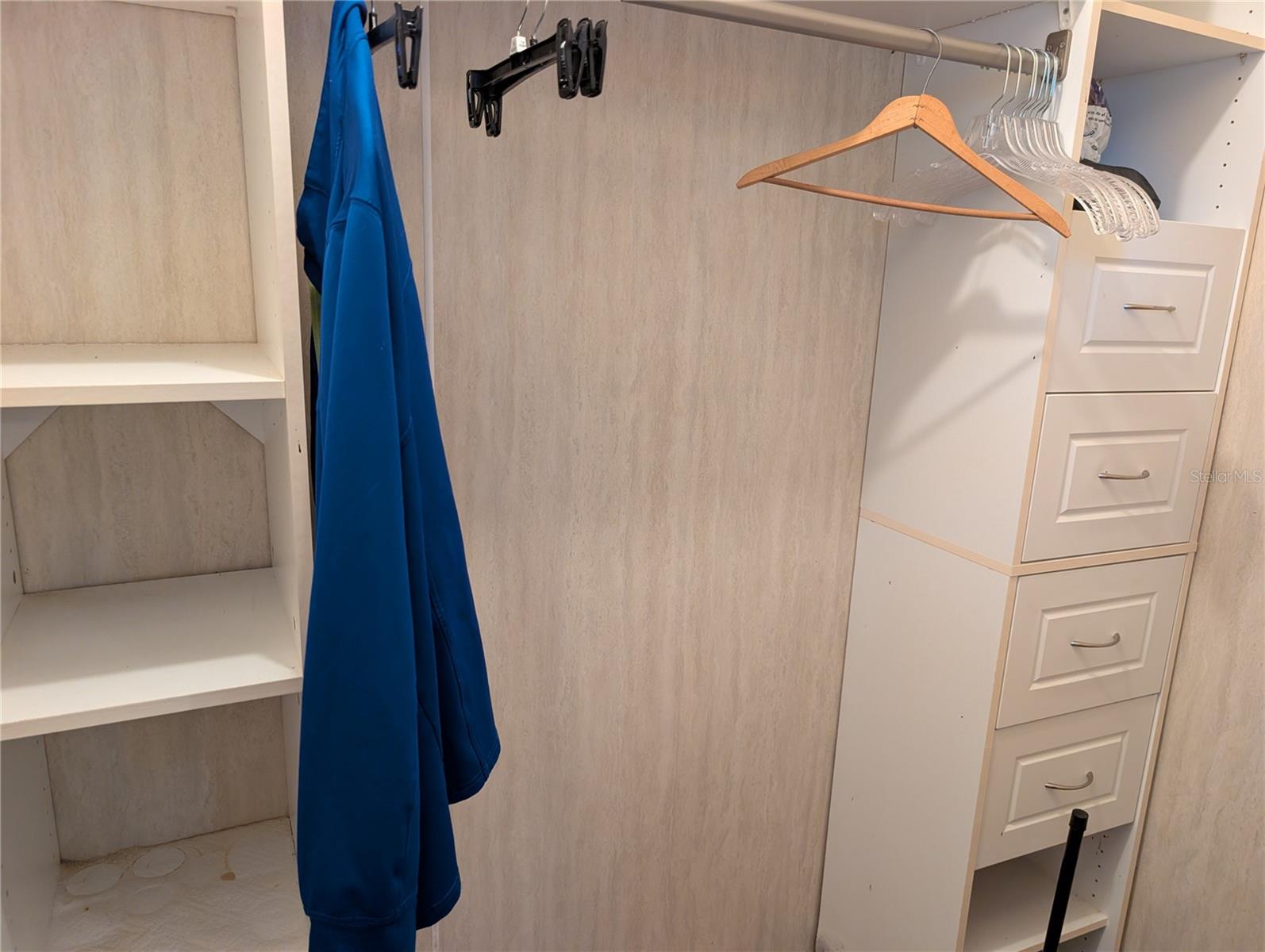 DAVENPORT - Residential