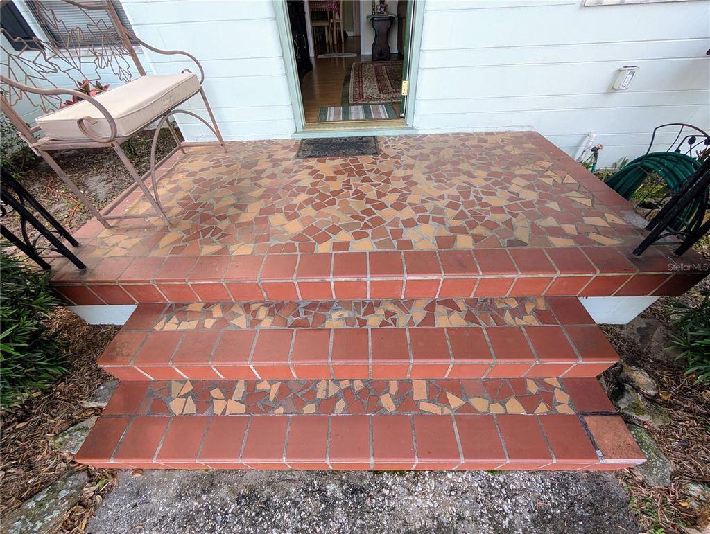 Photo of 17 E Bay Street, Davenport, FL 33837 (MLS # B4902140)