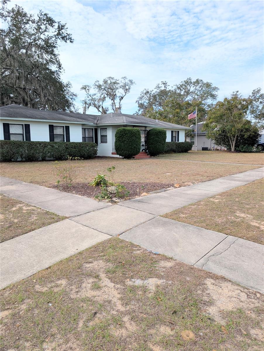 DAVENPORT - Residential