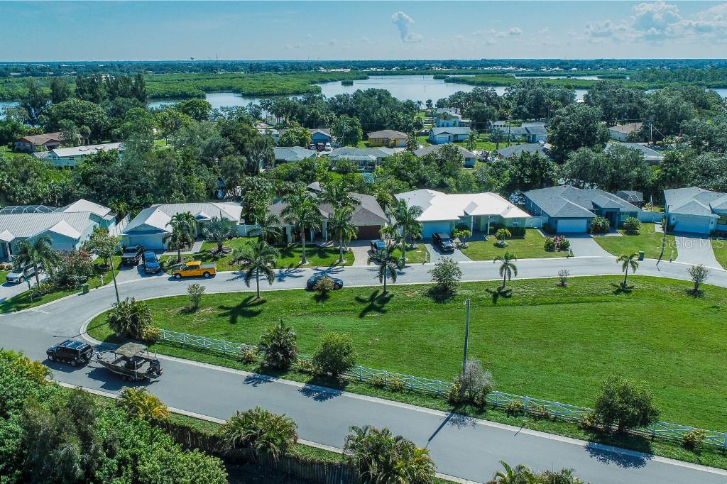 ACREAGE & UNREC - Residential