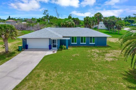 A home in PORT CHARLOTTE