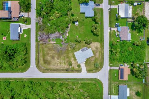 A home in PORT CHARLOTTE