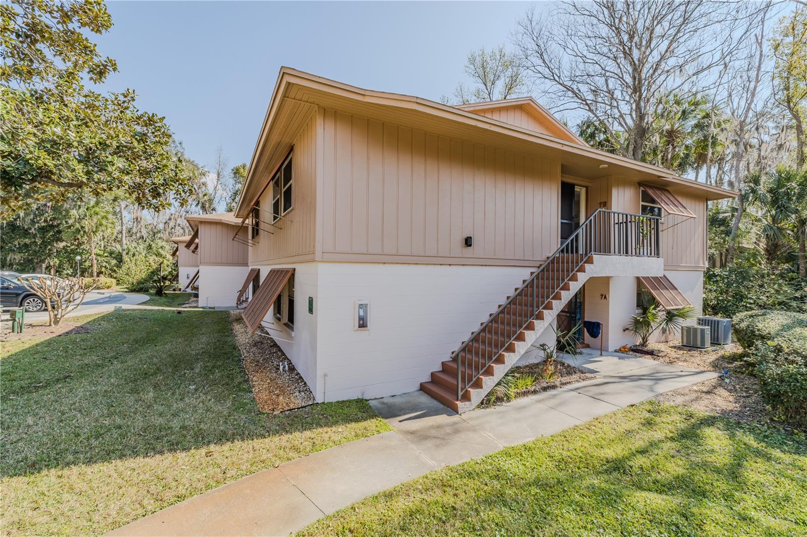 150 WAX MYRTLE WOODS COURT 7B