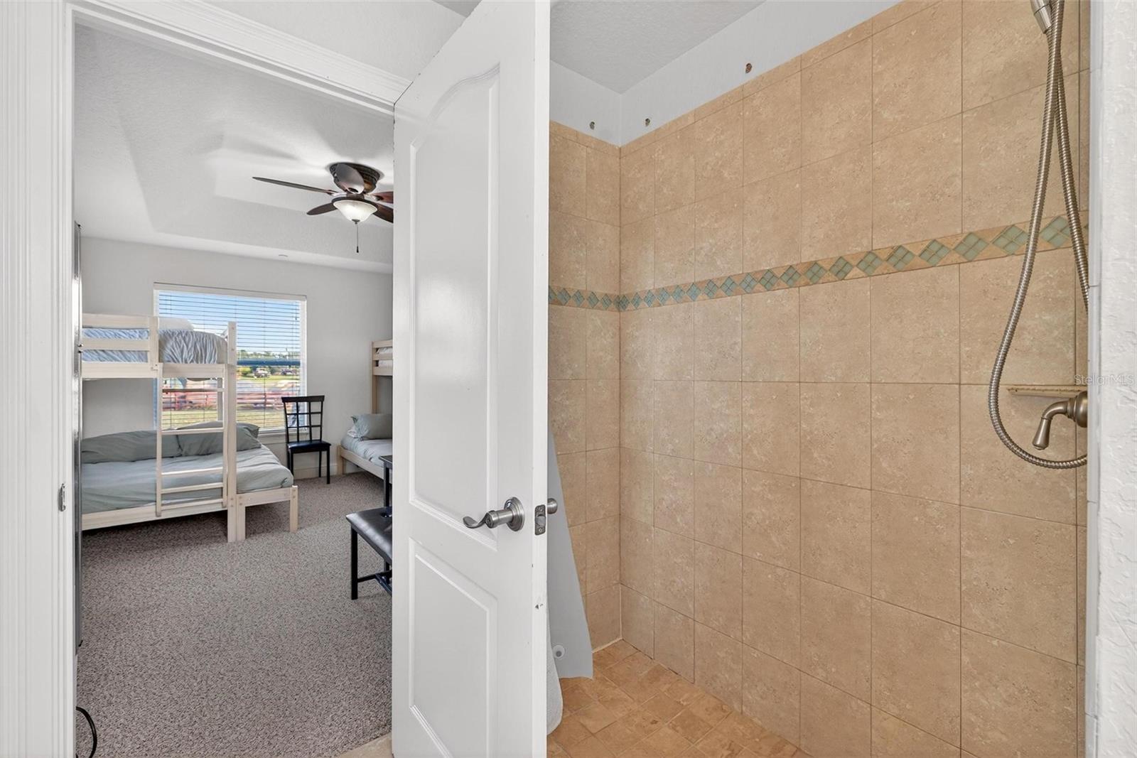 SUNSET LANDING SUB - Residential