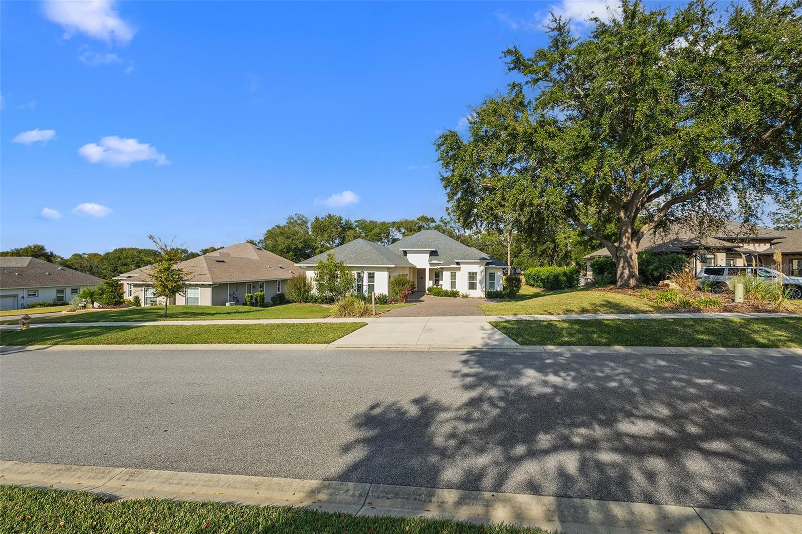 HARBOR HILLS - Residential