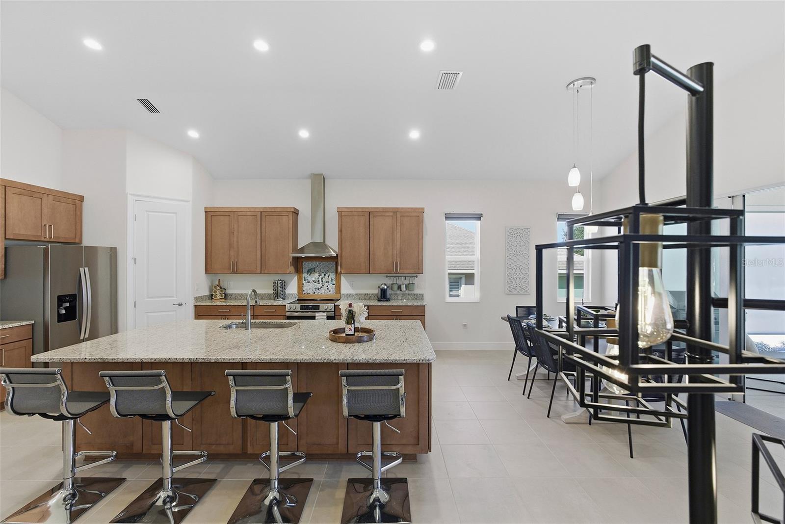 HARBOR HILLS - Residential