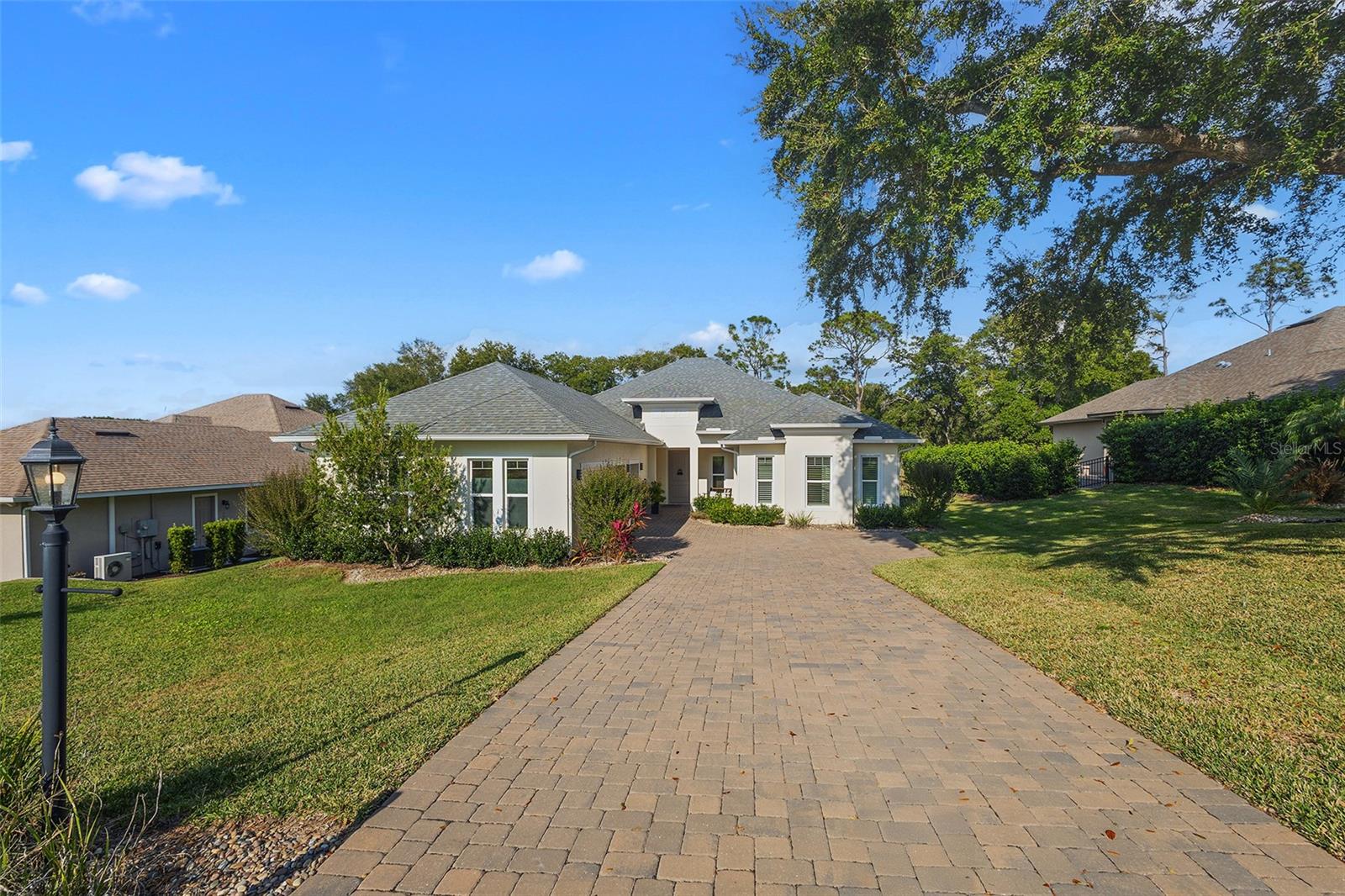 HARBOR HILLS - Residential