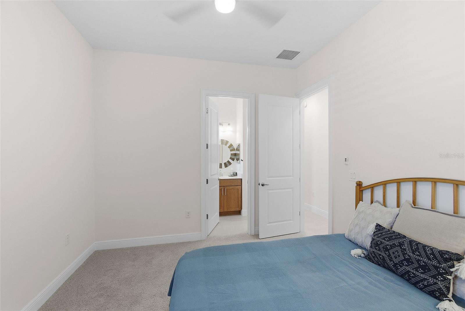 HARBOR HILLS - Residential