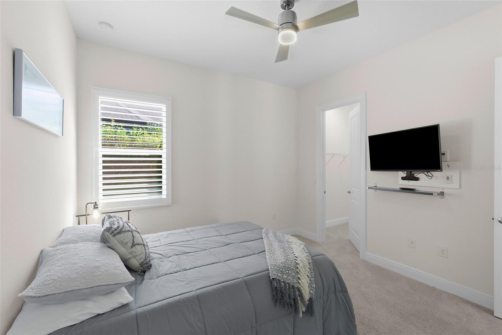 HARBOR HILLS - Residential