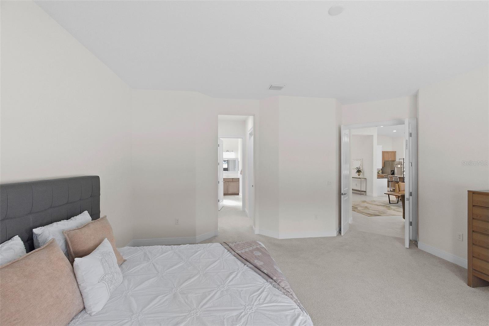 HARBOR HILLS - Residential