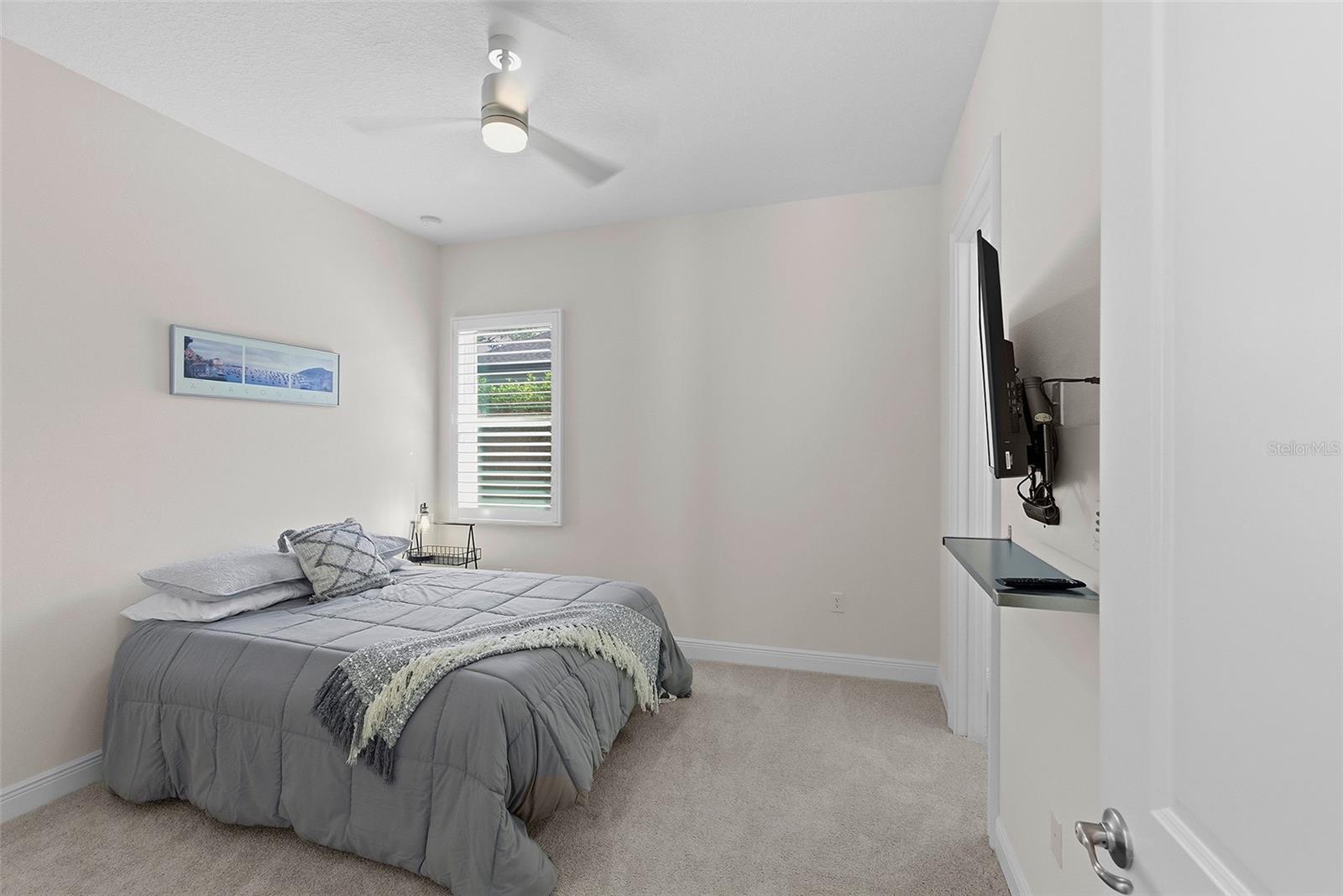 HARBOR HILLS - Residential