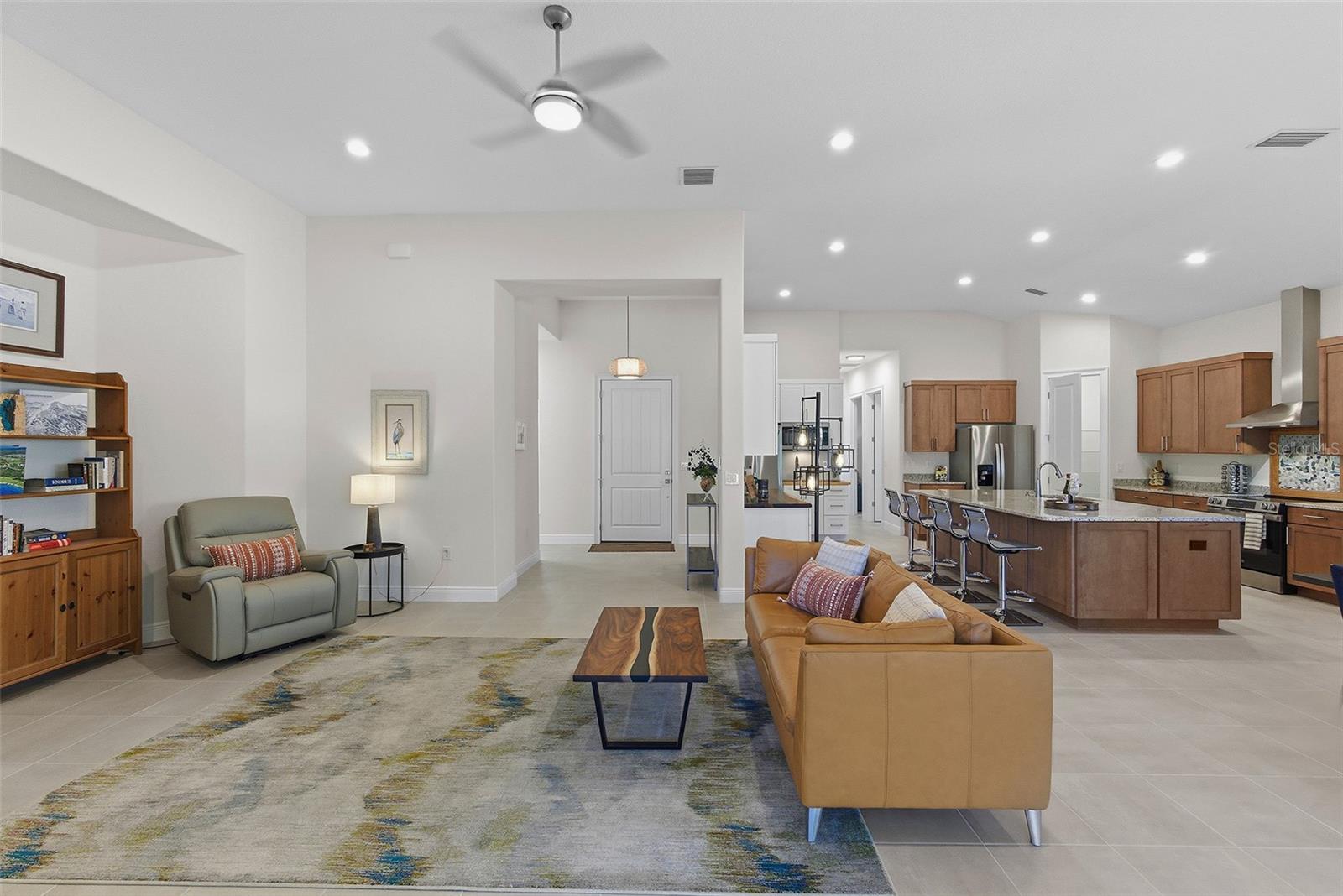 HARBOR HILLS - Residential