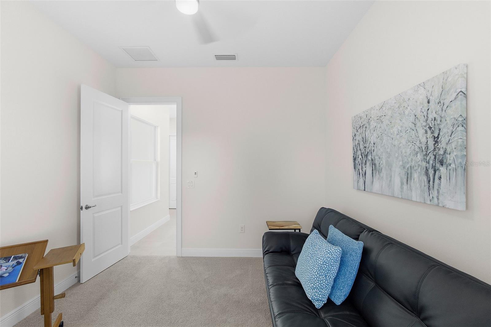 HARBOR HILLS - Residential