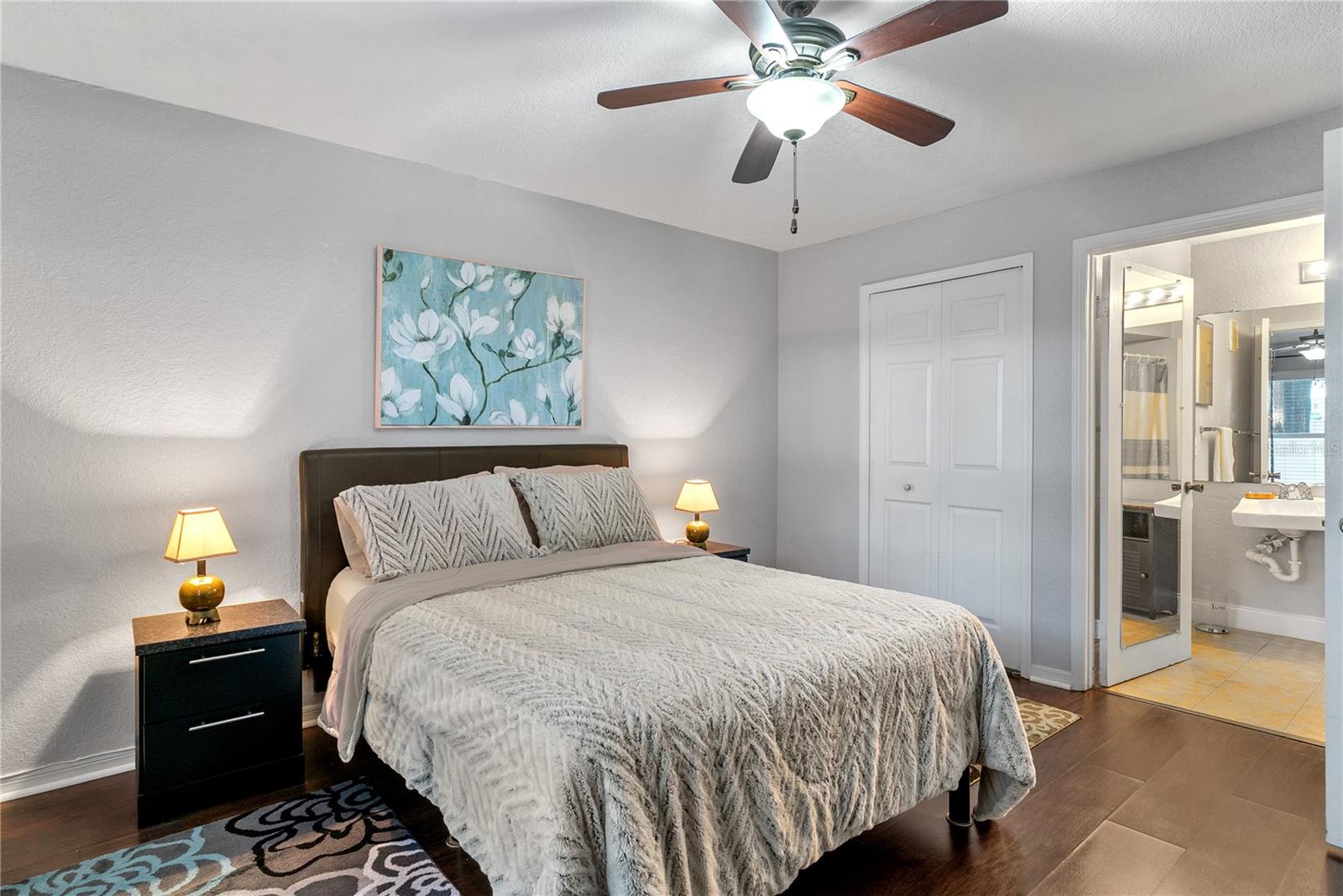 SANDLAKE PRIVATE RESIDENCES - Residential