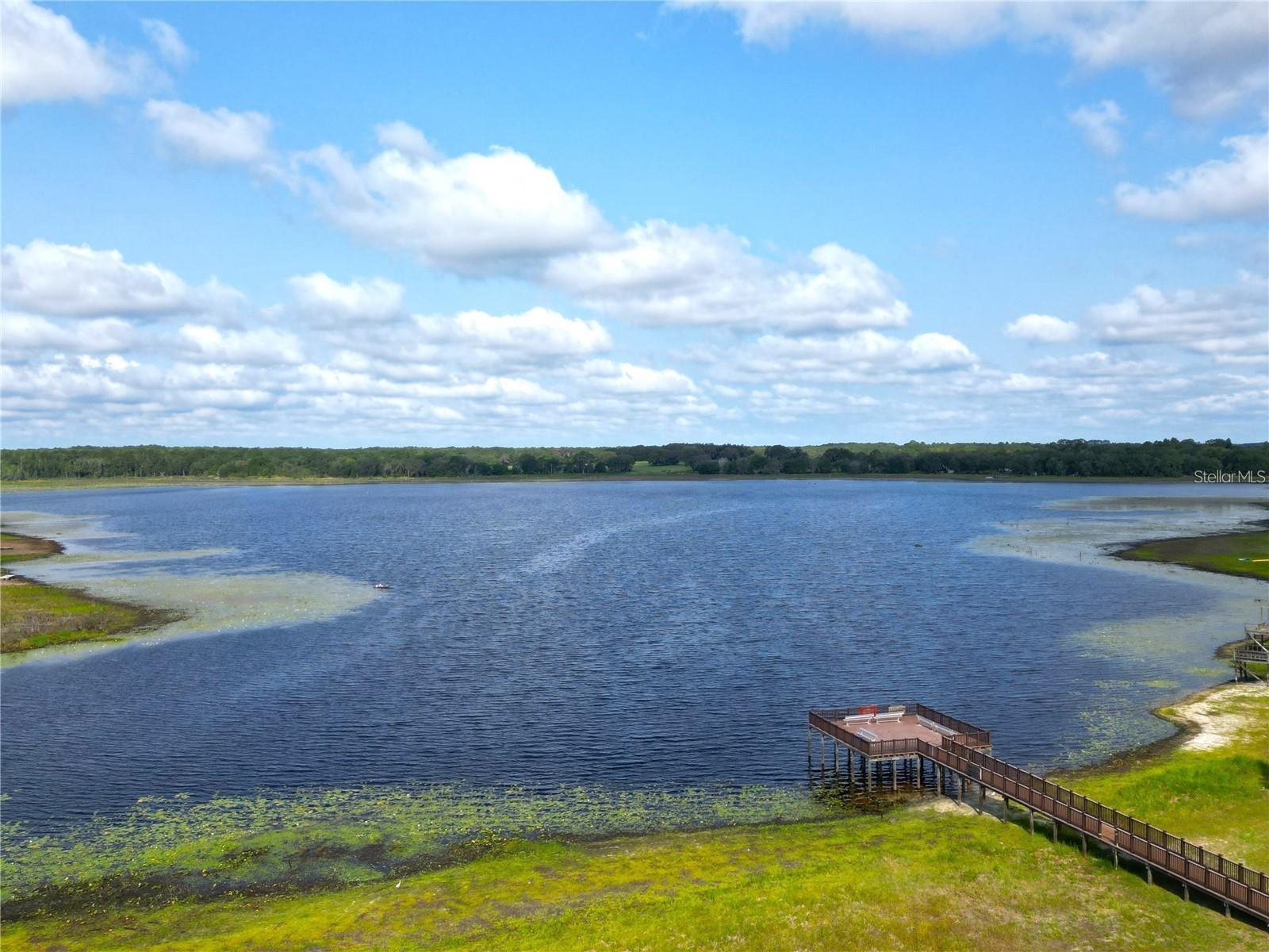 RAINBOW LAKES ESTATE - Land