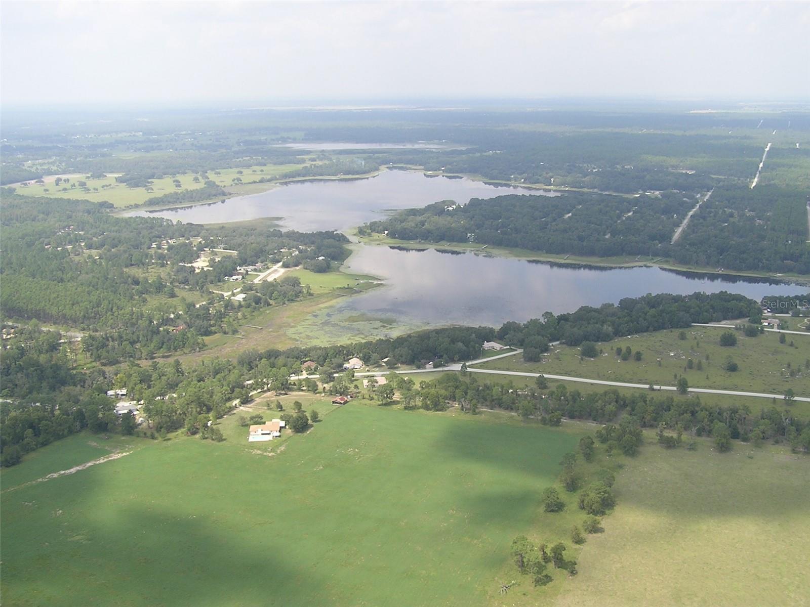 RAINBOW LAKES ESTATE - Land