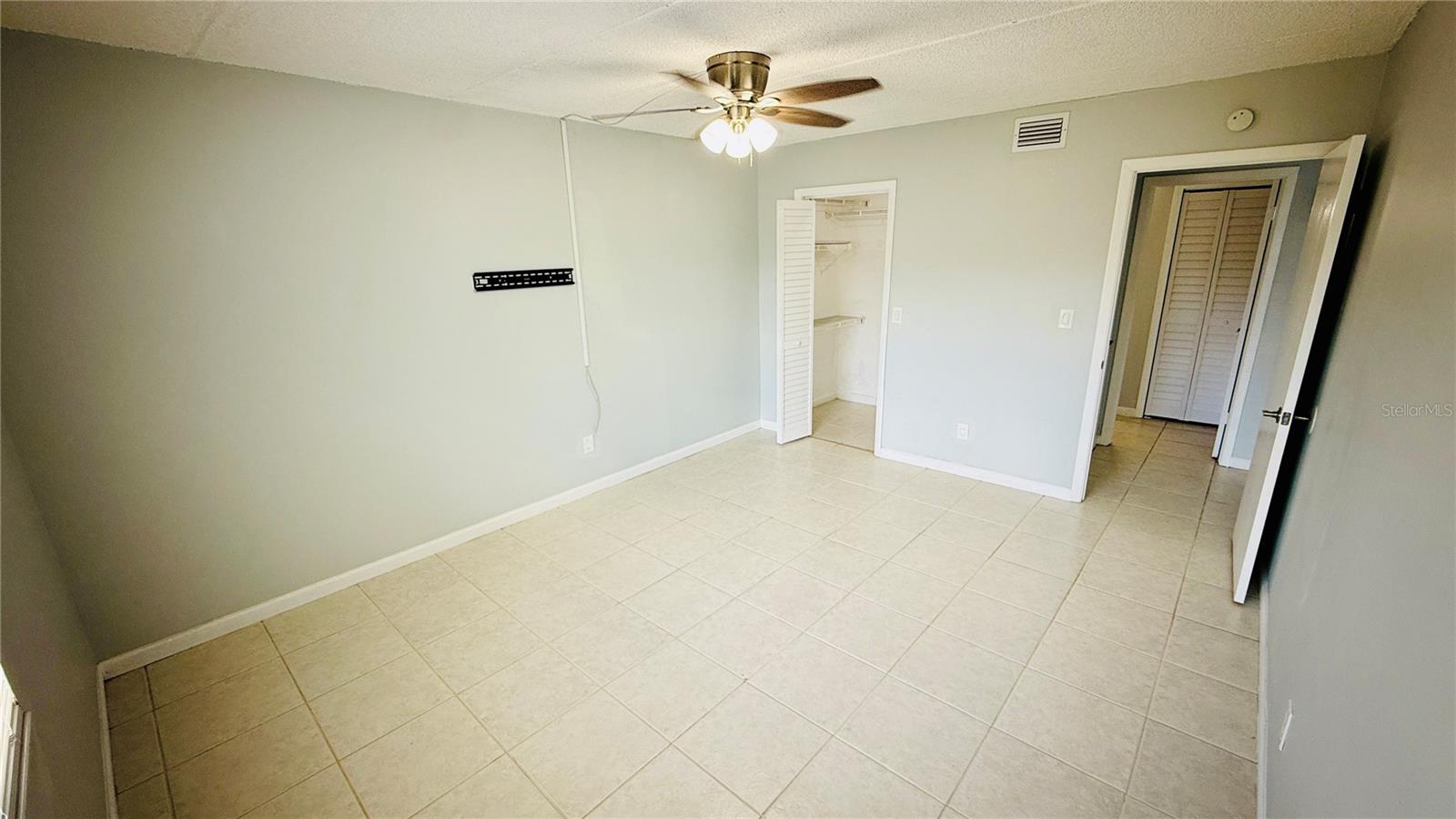 SOMERSET PARK A CONDO - Residential Lease