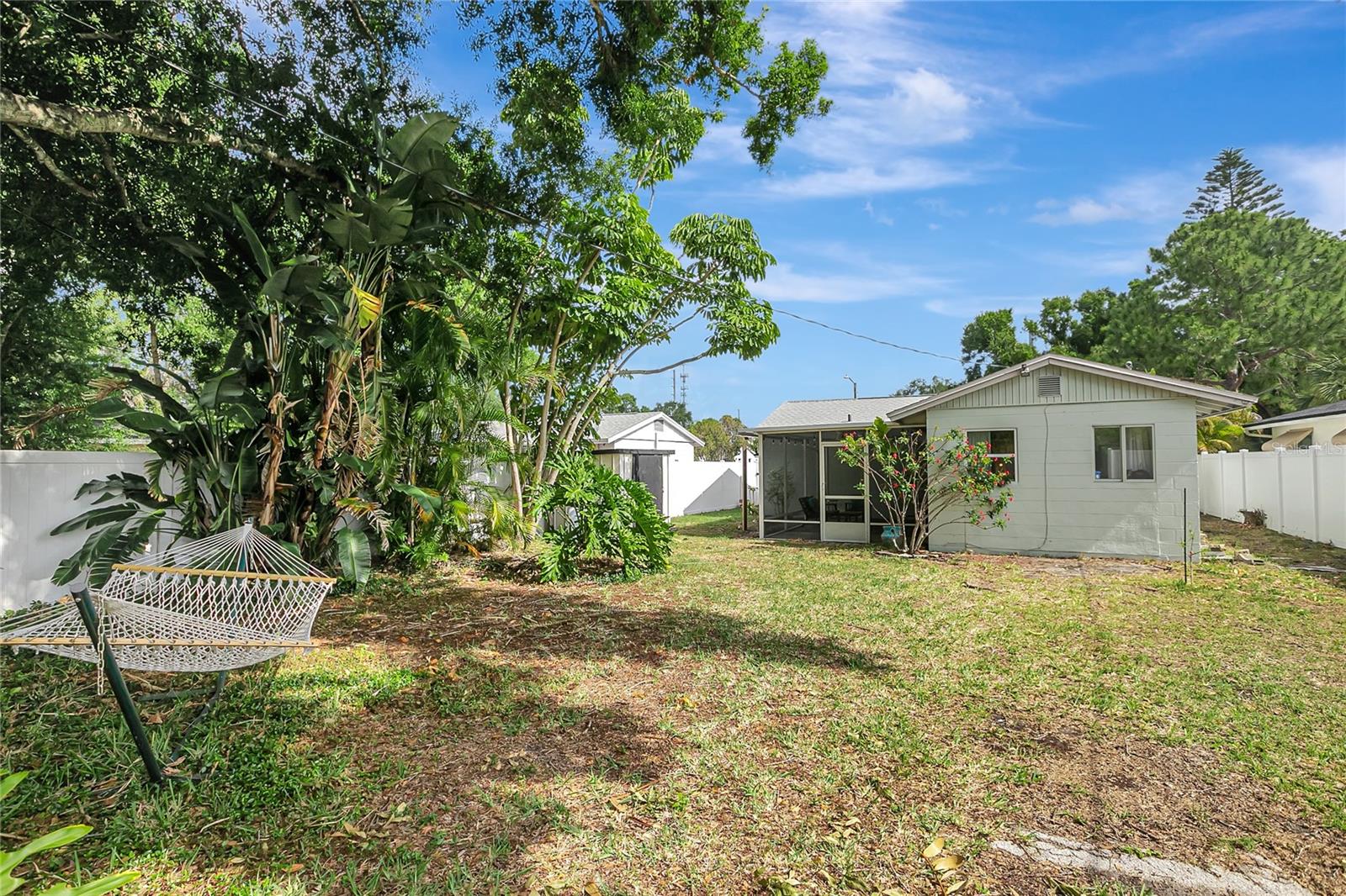 FRANCELLA PARK - Residential