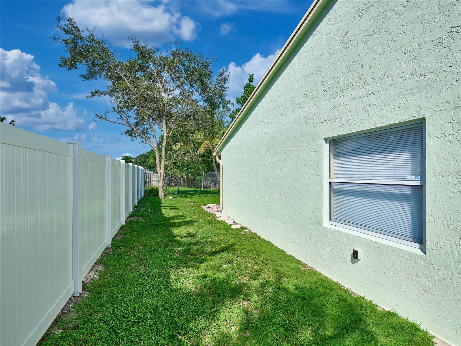 LANTANA HOMES 02 - Residential