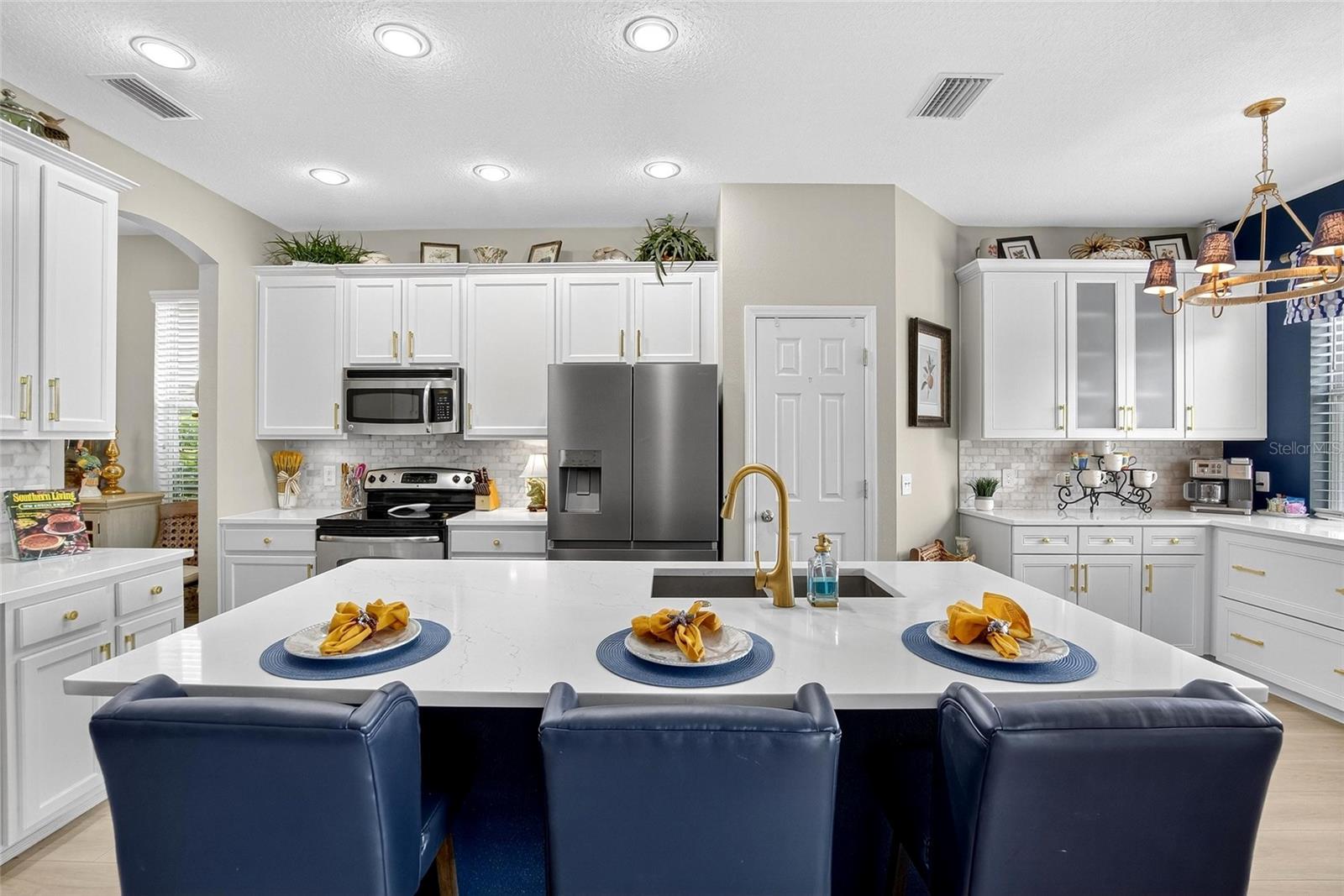 HARBOUR ISLES PH 2A/2B/2C - Residential