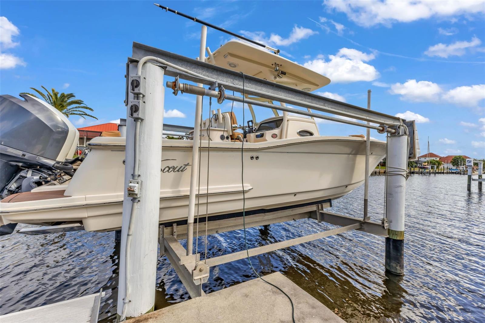 PUNTA GORDA ISLES SEC 04 - Residential