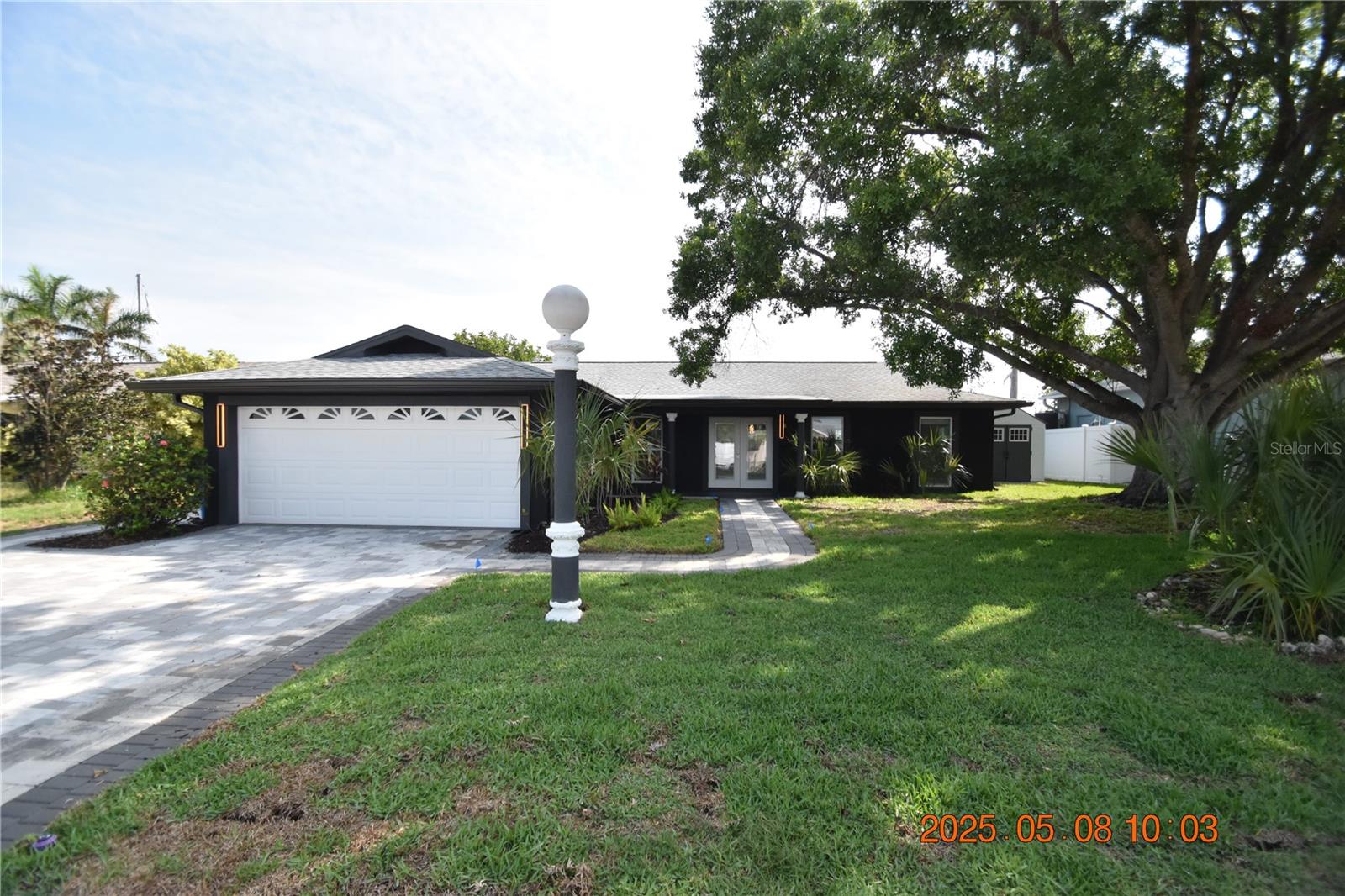 3 Bedroom 2 Bathroom POOL home on the water with 1590 sq ft of living space.
$150 monthly pool service fee required and added to base rent.
This stunning waterfront home has been completely remodeled and is ready for your finishing touches.
Nestled on a deep-water canal with a private dock and boat lift, you're just four turns away from the open waters of Tampa Bay.
Keep cool this summer in your private screened pool!
**Please note: the pool pump is being worked on, we will have it sparkling in no time.
2 car garage to keep you cars out of the elements.
Stunning marble tile throughout is sure to accentuate your décor.
Tons of windows offer all the nature light.
High end finishes throughout such as recessed lighting, modern chandeliers and lighted fans.
Swanky modern kitchen featuring glass top stove, 4-door refrigerator built-in microwave and dishwasher.
The primary suit has a private bath of course.
Window blinds for light control and privacy.
Ceiling fans will be sending you a cool breeze.
Central heat & air for to keep you comfy year round.
Washer/Dryer CONNECTIONS for your convenience.
No HOA!
Utilities are separate and tenant responsibility.
Lawn care is separate and tenant responsibility.
DONT FORGET TO CHECK OUT THE FULL WALKTHROUGH VIDEO AT OUR WEBSITE!!