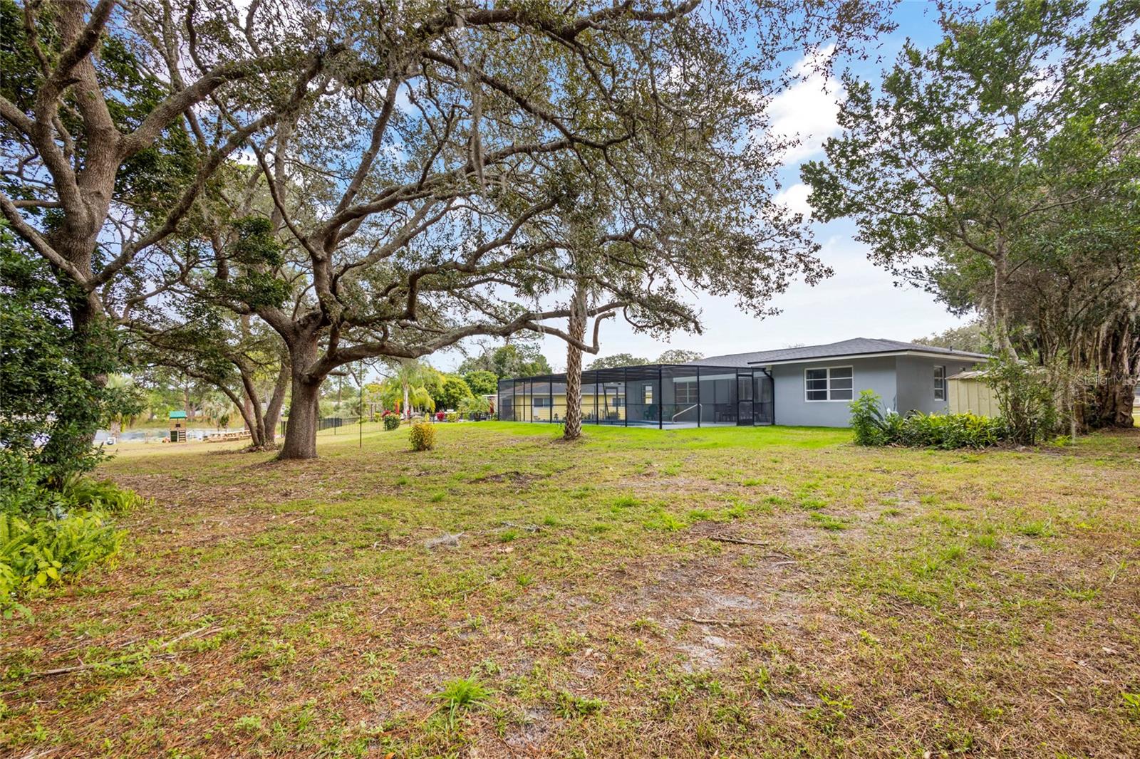 DELTONA LAKES UNIT 72 - Residential