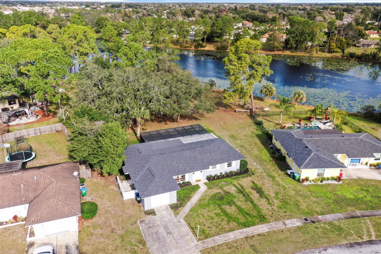DELTONA LAKES UNIT 72 - Residential
