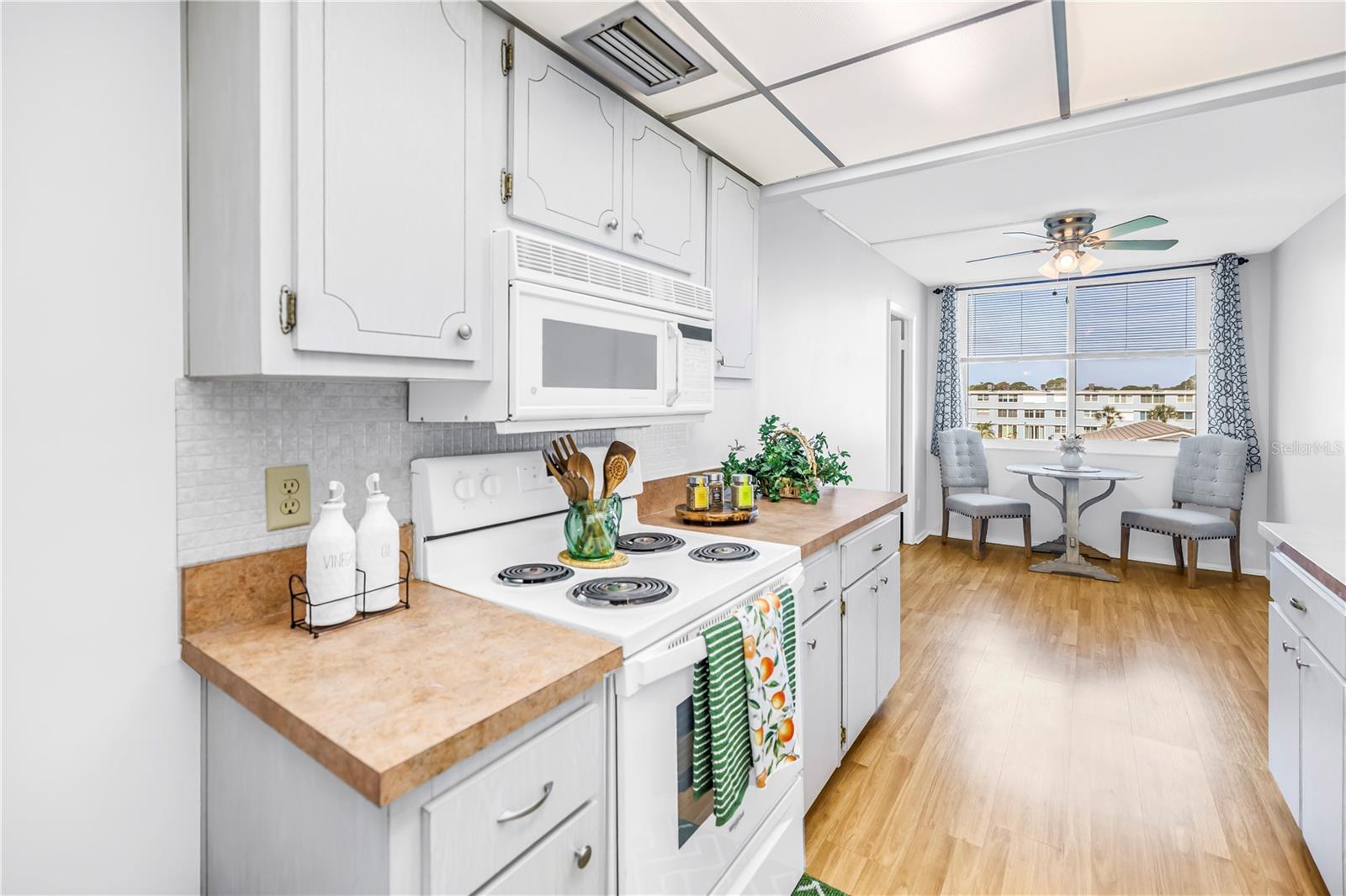 WINSTON PARK NORTHEAST - Residential