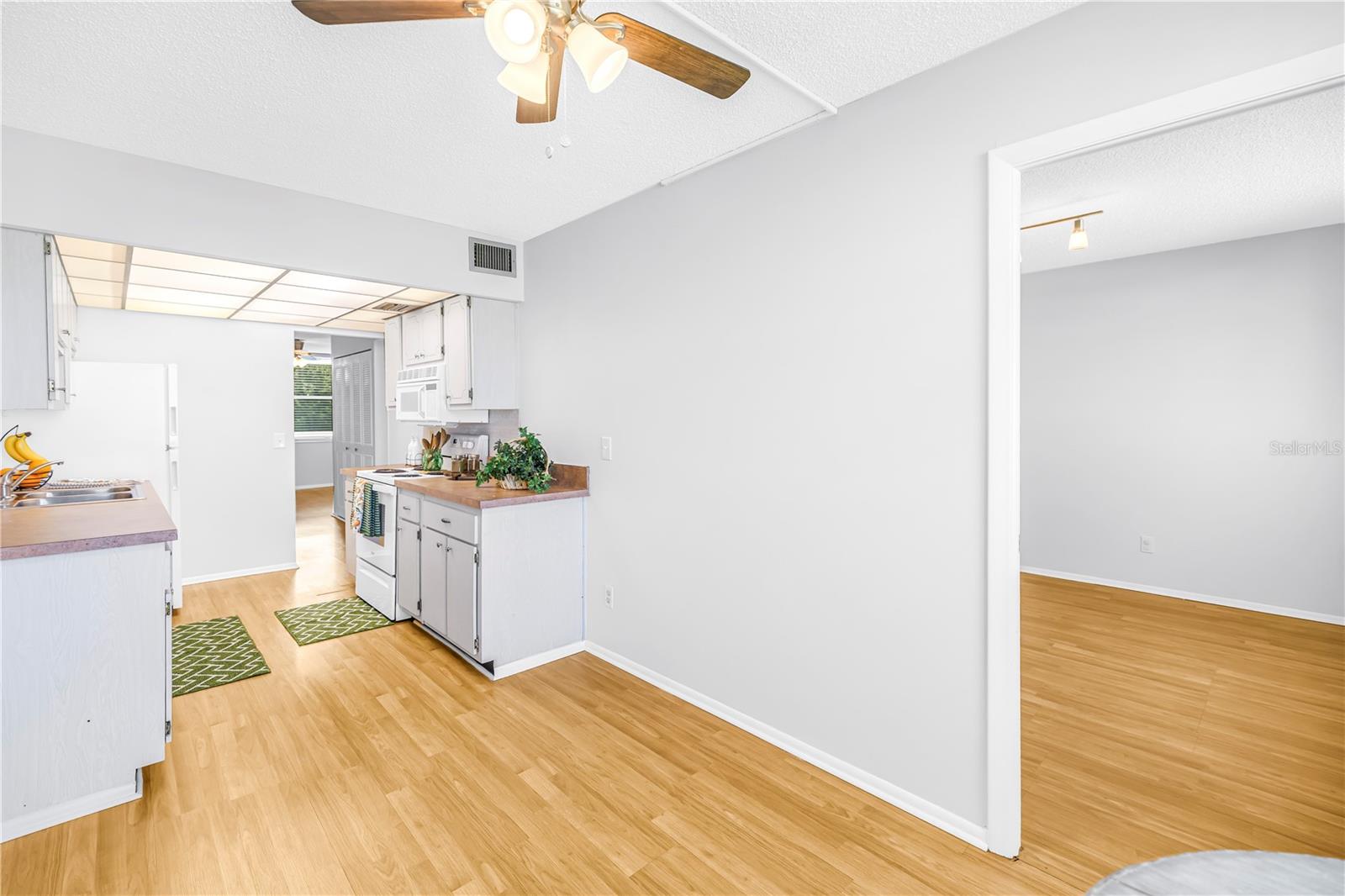 WINSTON PARK NORTHEAST - Residential